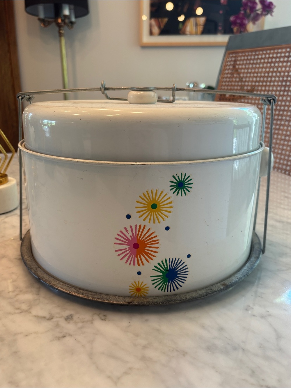 Vintage White Floral Cake Carrier with Multi-Color Starburst Design